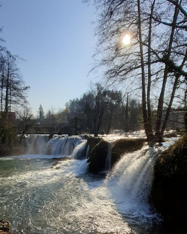 Guesthouse Pod Rastockim Krovom Slunj Bagian luar foto